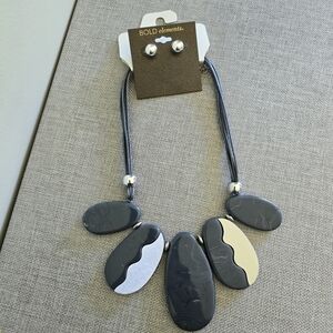 Bold Element Cato Women Gray Silver Marble Resin Statement Necklace Earrings Set